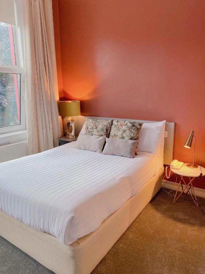 Rose Lodge Guest House Cork Eksteriør bilde